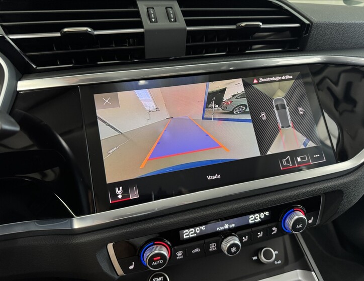 Audi Q3 39
