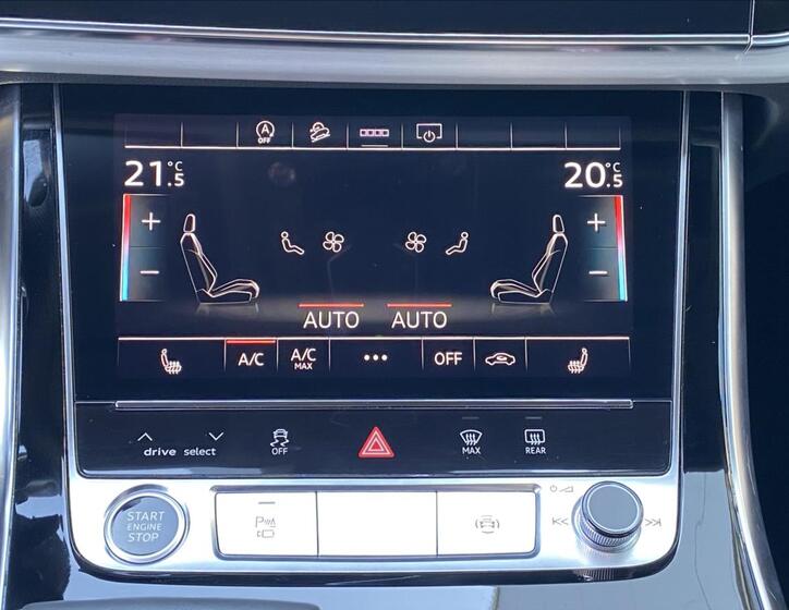 Audi Q7 29
