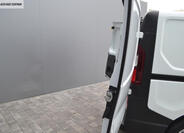 Renault Trafic 16