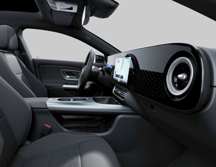 Mercedes-Benz CLA 7