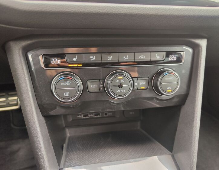 Volkswagen Tiguan 26