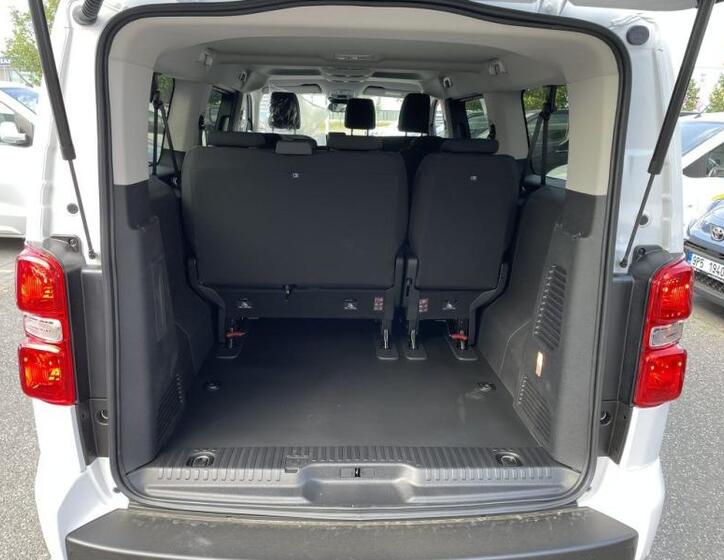 Toyota ProAce Verso 6