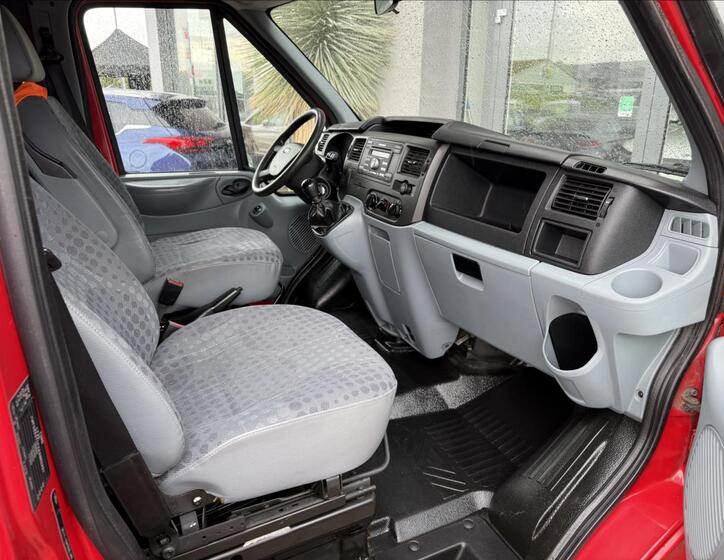 Ford Transit 11