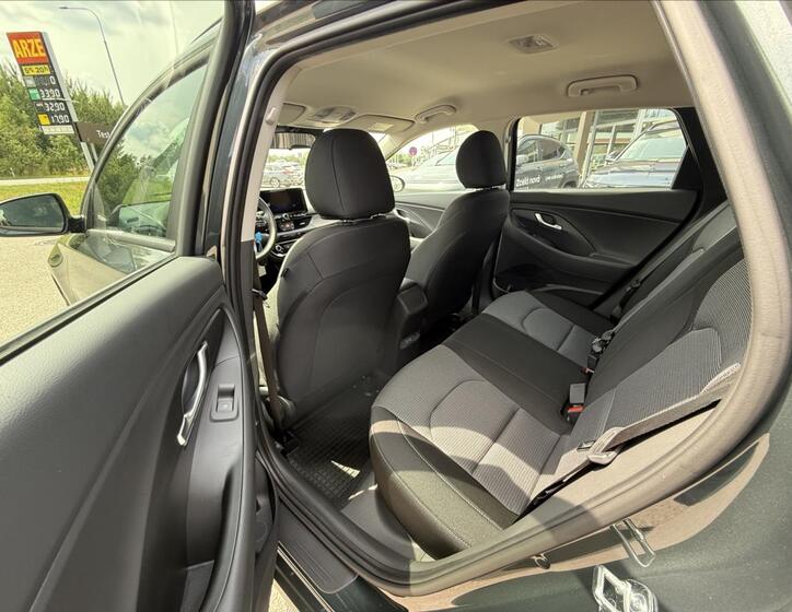 Hyundai i30 6