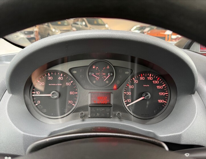 Peugeot Expert 16