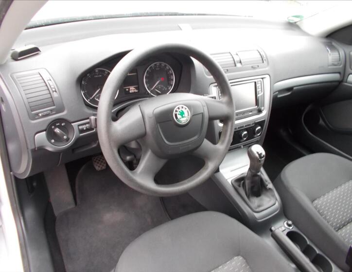 Škoda Octavia 19