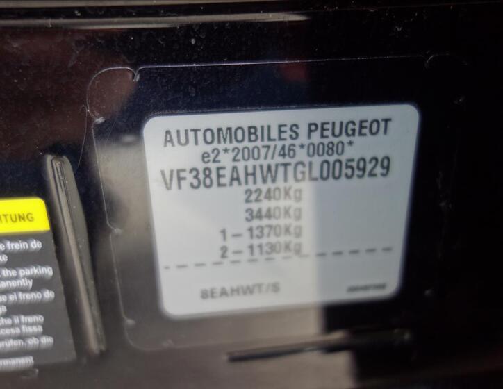 Peugeot 508 32