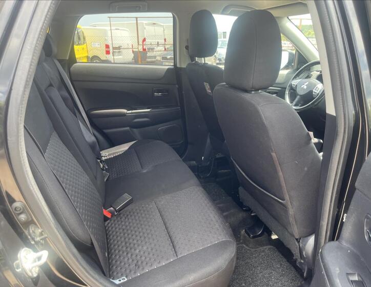 Mitsubishi ASX 12