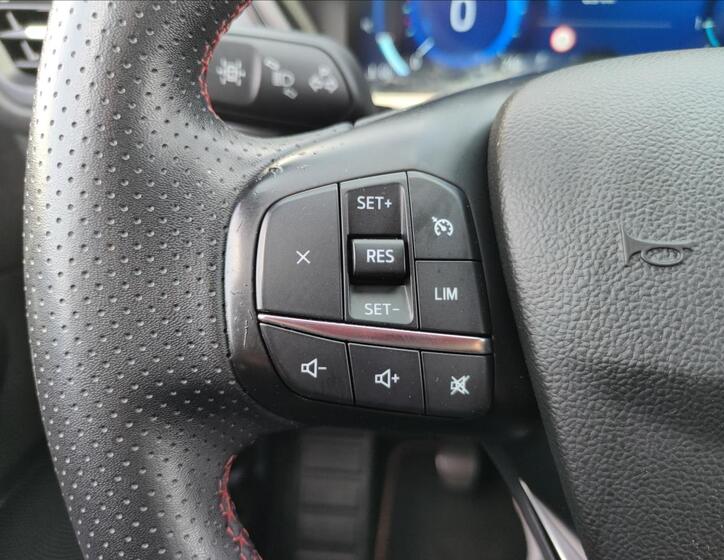 Ford Kuga 24