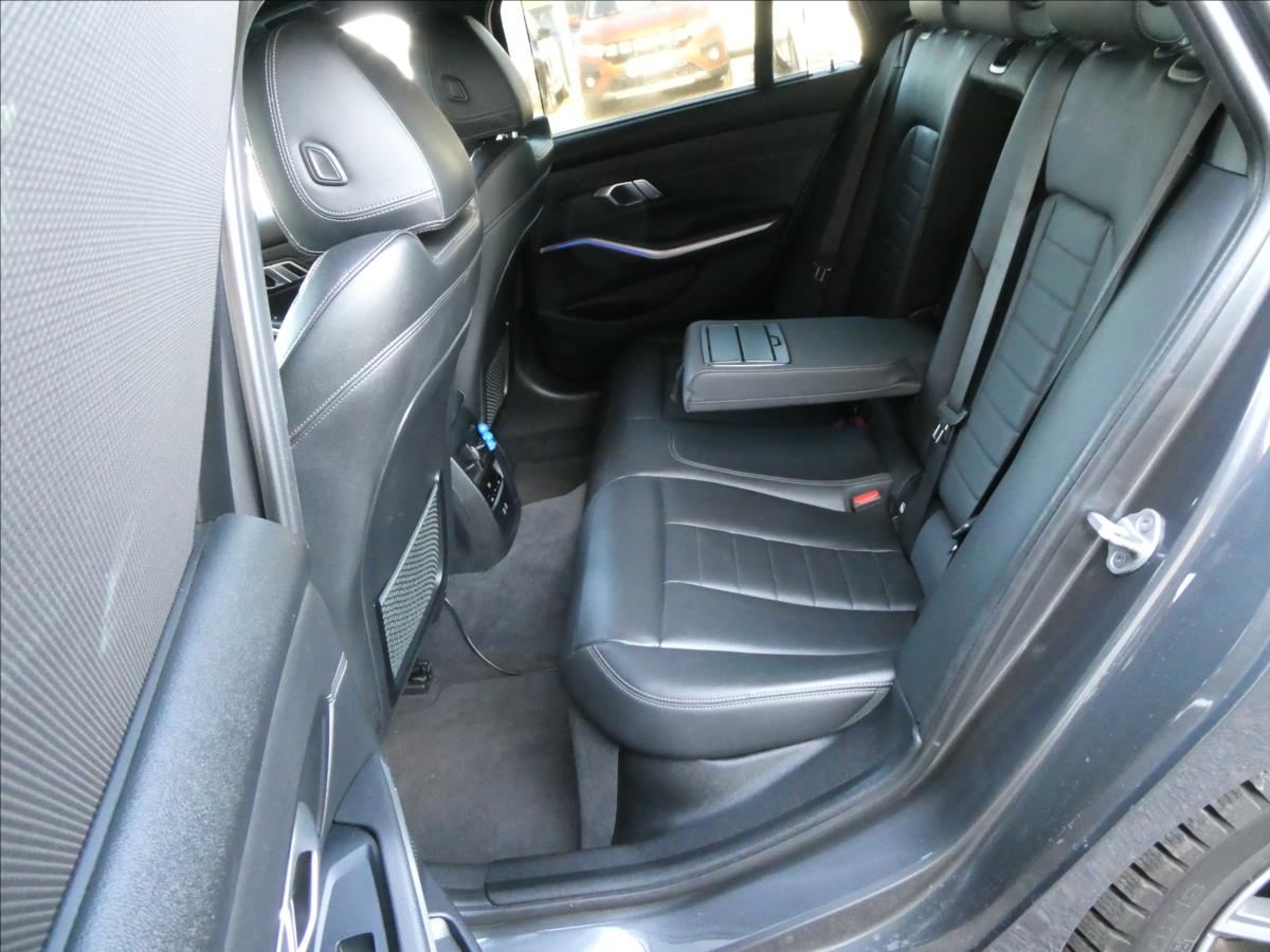 BMW Řada 3