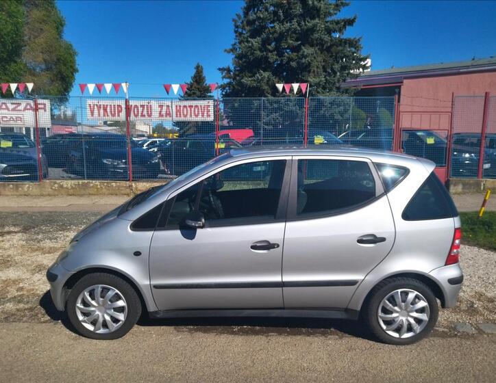 Mercedes-Benz Třídy A 4