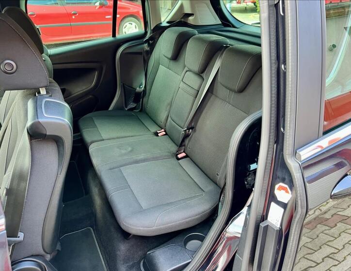 Ford B-MAX 13