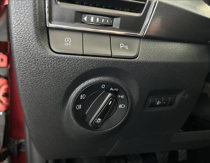 Škoda Fabia 12