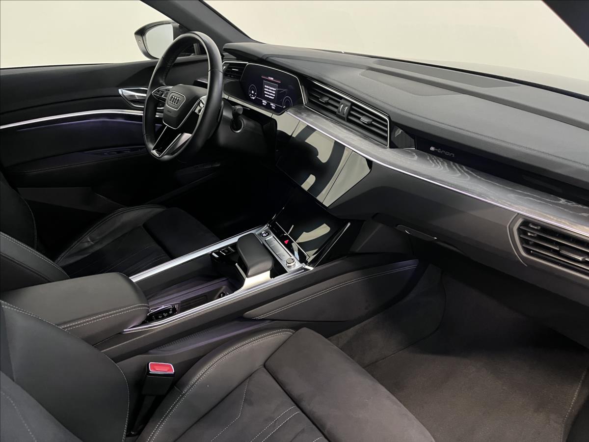 Audi Q8 e-tron