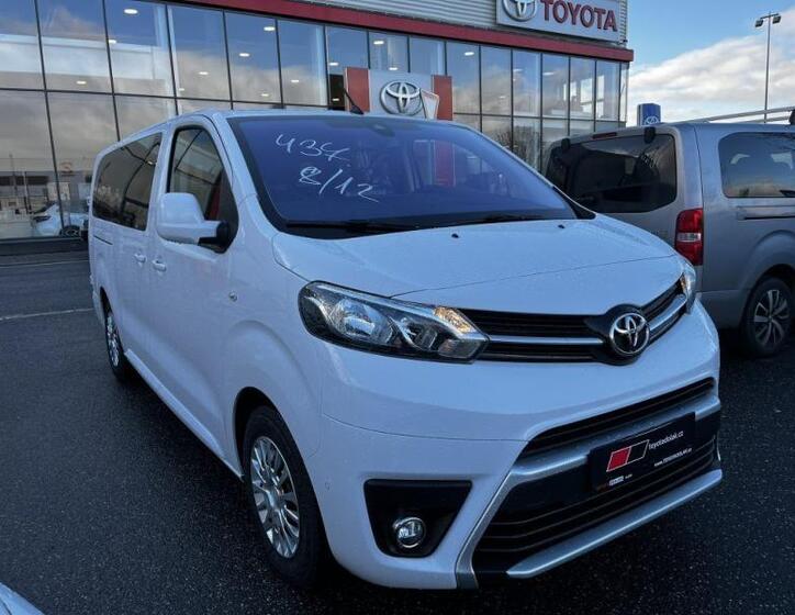 Toyota ProAce Verso 2