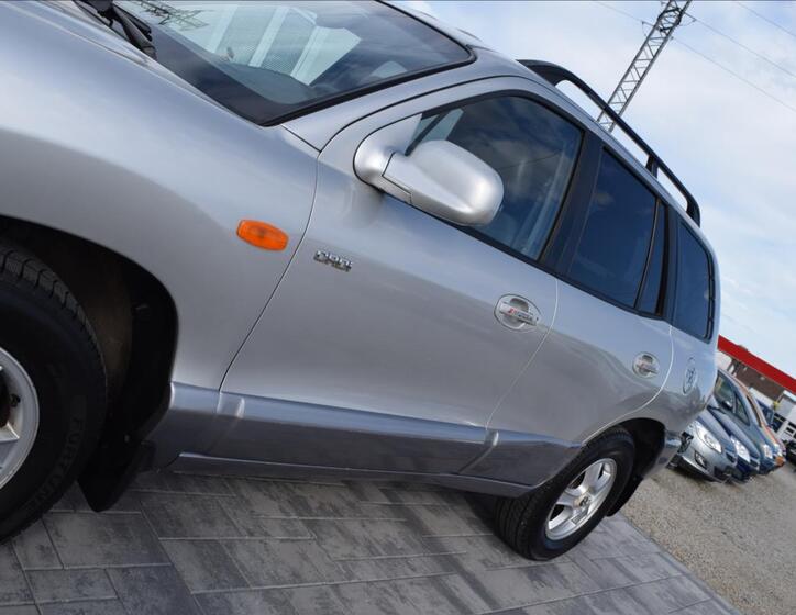 Hyundai Santa Fe 8