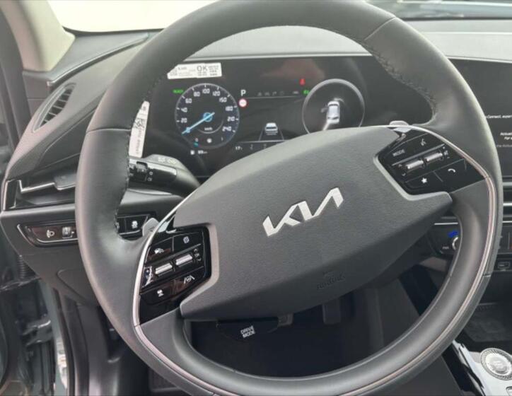 KIA Niro 11