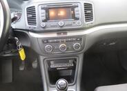 Volkswagen Sharan 9