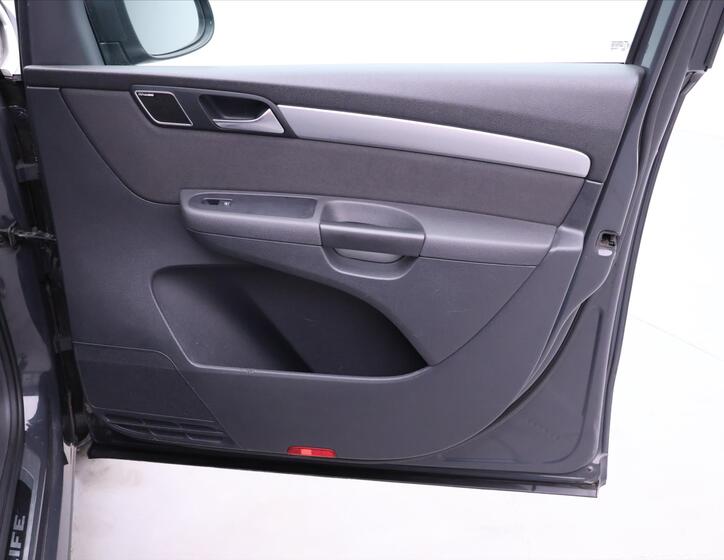 Volkswagen Sharan 13