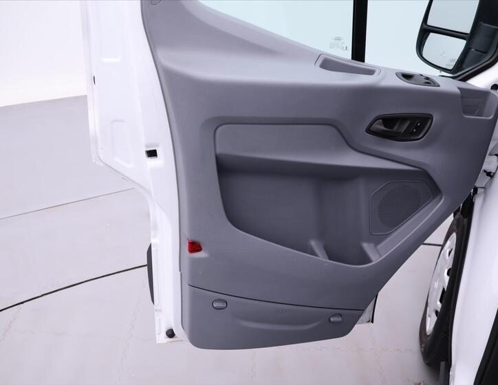 Ford Transit 10
