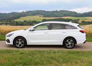 Hyundai i30 4