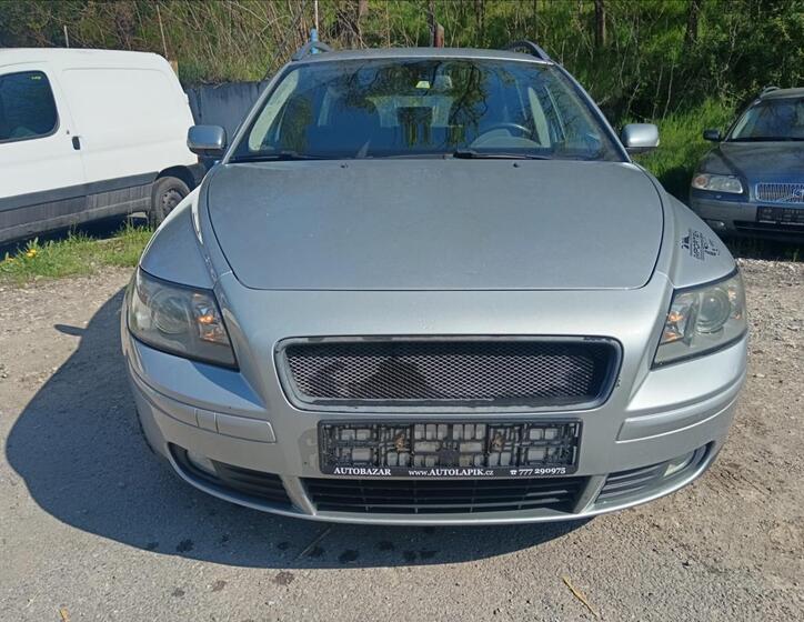 Volvo V50 2