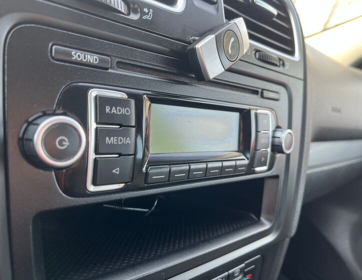 Volkswagen Golf 26