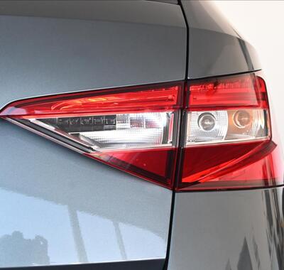 Škoda Superb 32