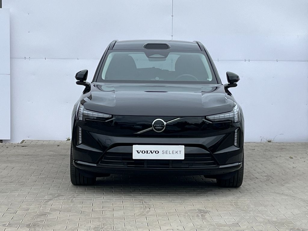 Volvo EX90