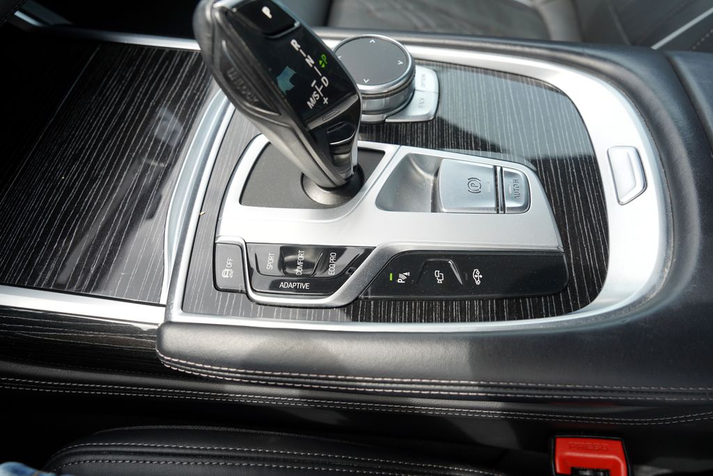 BMW Řada 7