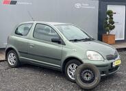 Toyota Yaris 1