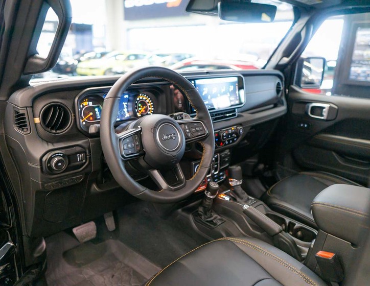 Jeep Wrangler 11