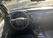 Toyota Hilux 12