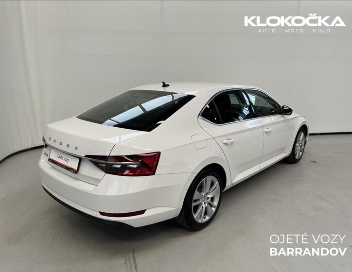 Škoda Superb 2