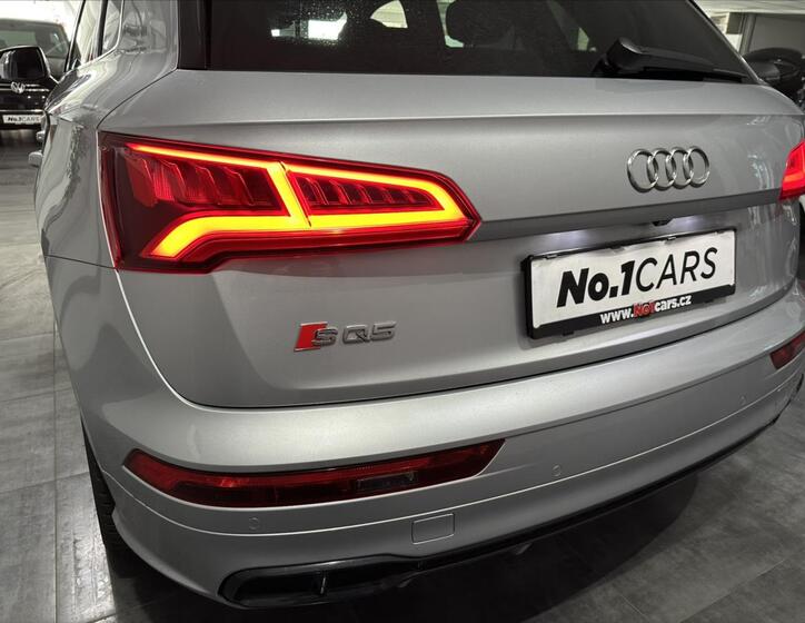 Audi SQ5 30
