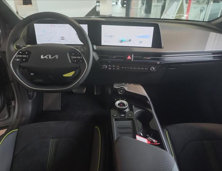 KIA EV6 7