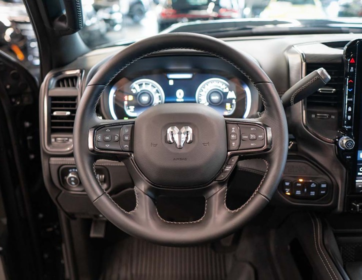 Dodge RAM 14