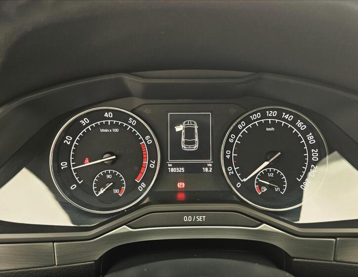 Škoda Superb 15