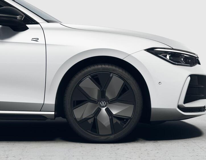 Volkswagen Passat 4