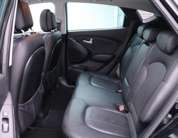 Hyundai ix35 13