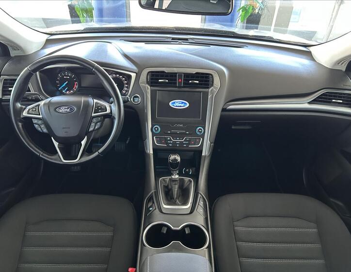 Ford Mondeo 8