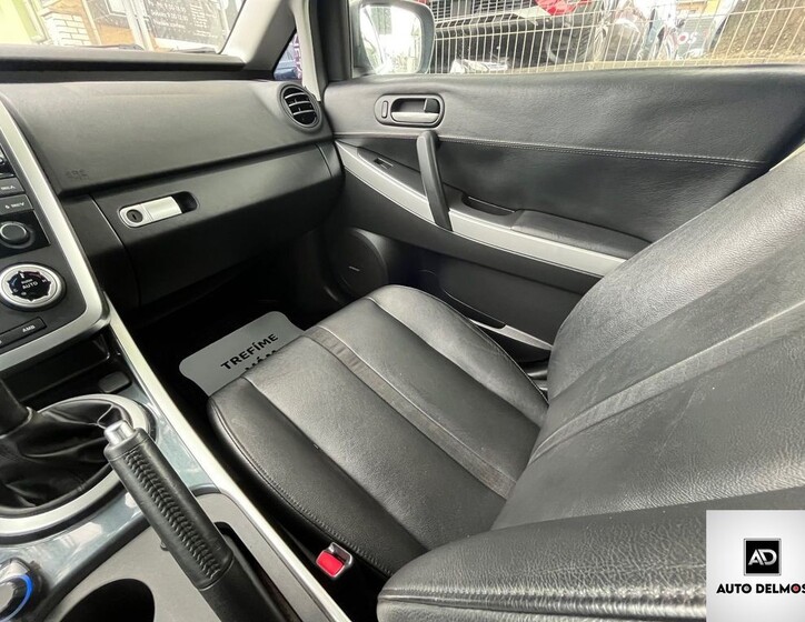 Mazda CX-7 38