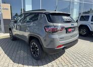 Jeep Compass 4