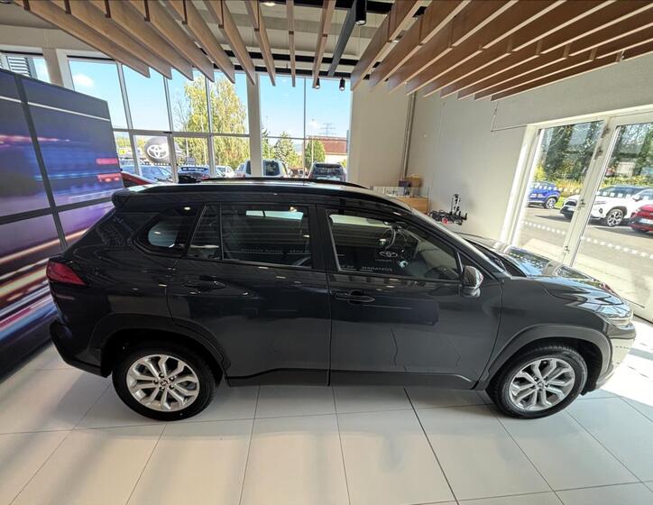 Toyota Corolla Cross 7
