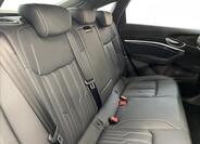 Audi e-tron 7