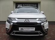 Mitsubishi Outlander 4