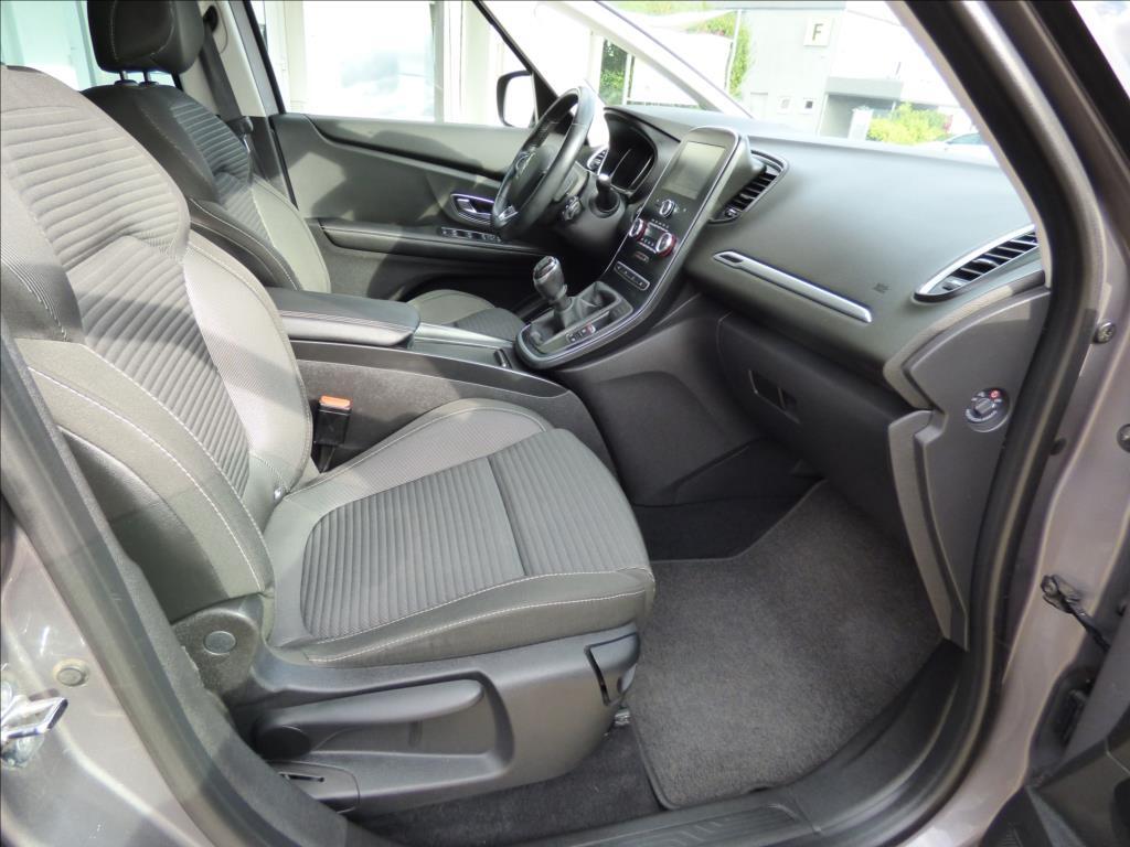 Renault Scénic 64