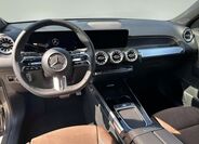 Mercedes-Benz GLB 10