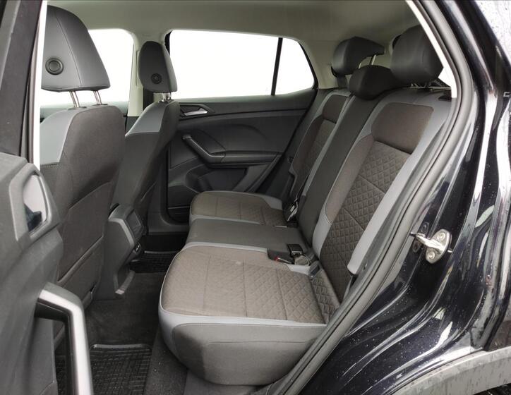 Volkswagen T-Cross 20