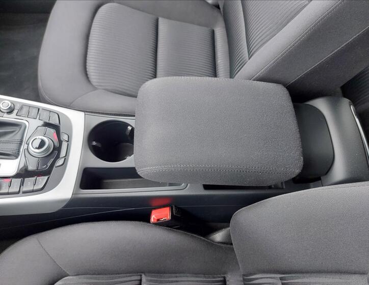 Audi A4 48